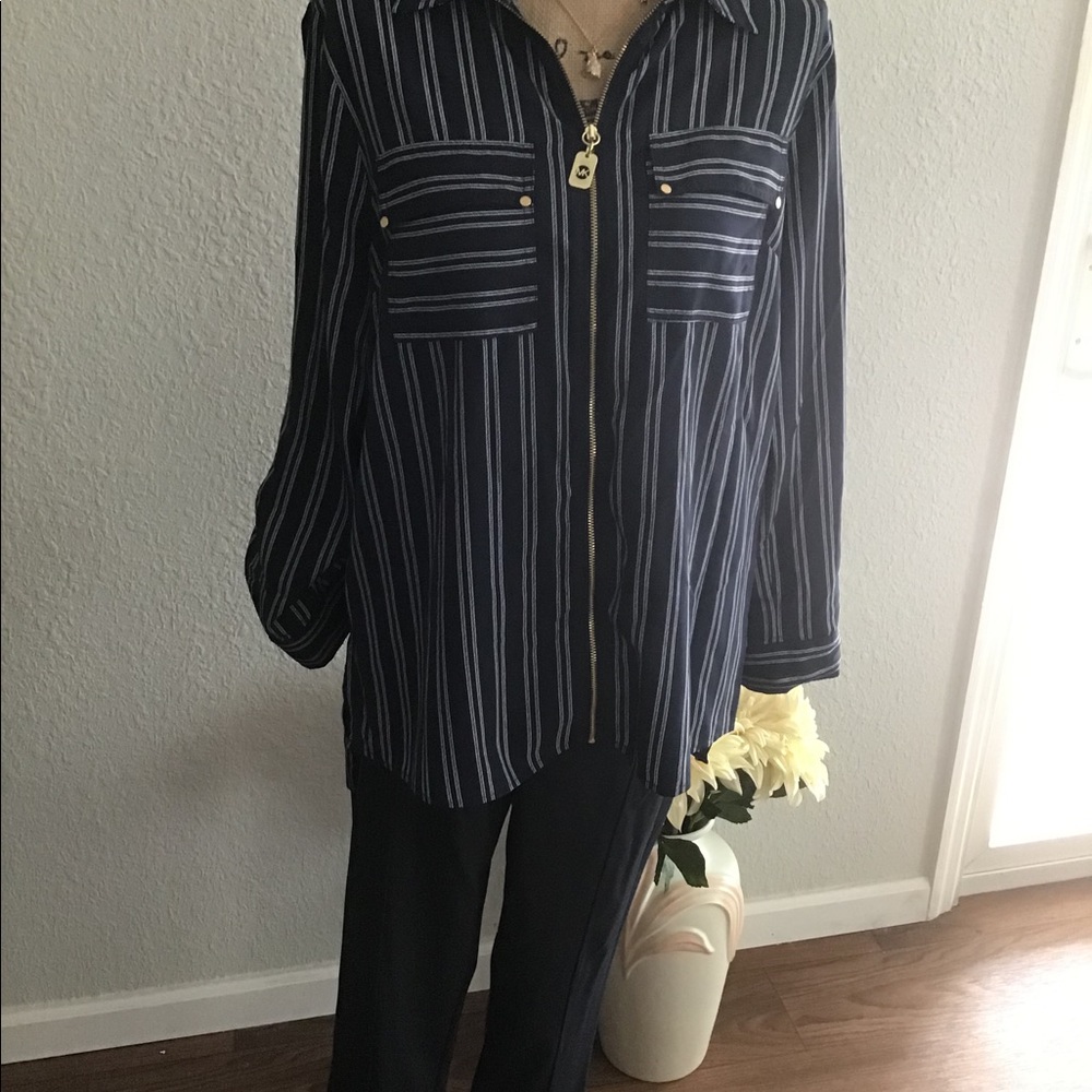 Michael Kors Blouse.